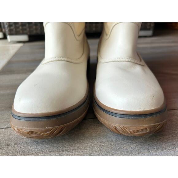 Coach Winter White Sparrow Quilted Waterproof Winter Snow Boots Womens 9.5 - Picture 5 of 14